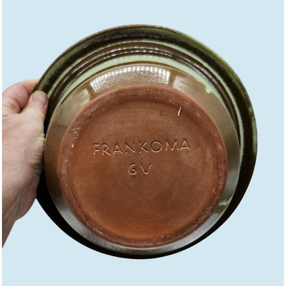 Frankoma 6V Brown & Green Glazed Ceramic Casserole Dish and Warmer Base and Lid - Picture 4 of 10
